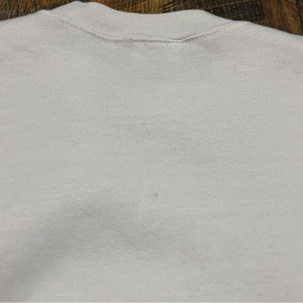 Vintage White Sweater - Picture 4 of 5